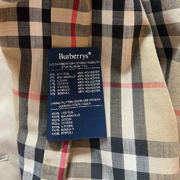 Vintage Burberry Trench Coat - Picture 8 of 8